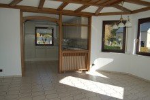 ..ESS-.. --V E R M I E T E T-- EINZIEHEN UND WOHLF�HLEN - ERDGESCHOSSWOHNUNG MIT WINTERGARTEN 