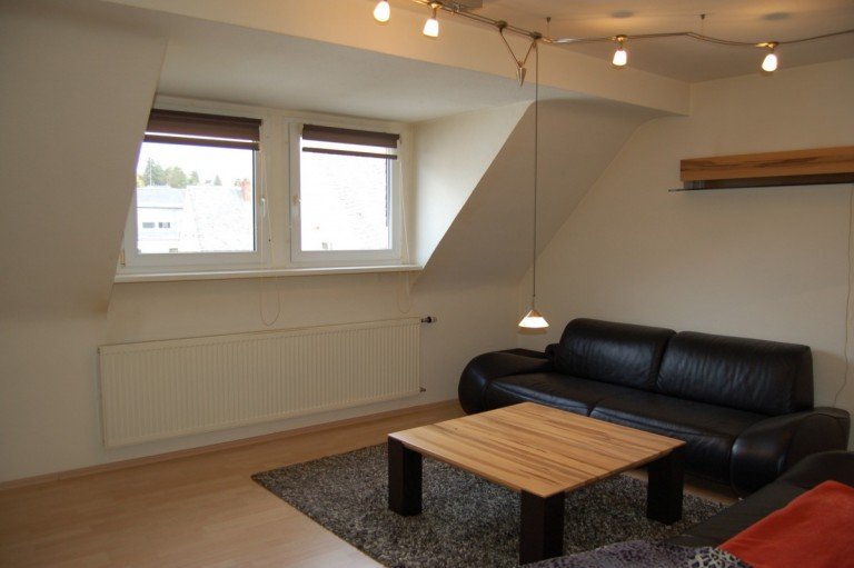 ..WOHNZIMMER MAYEN Etagenwohnung GEM�TLICHE SINGLE- ODER P�RCHENWOHNUNG - IN ZENTRALER INNENSTADTLAGE VON MAYEN