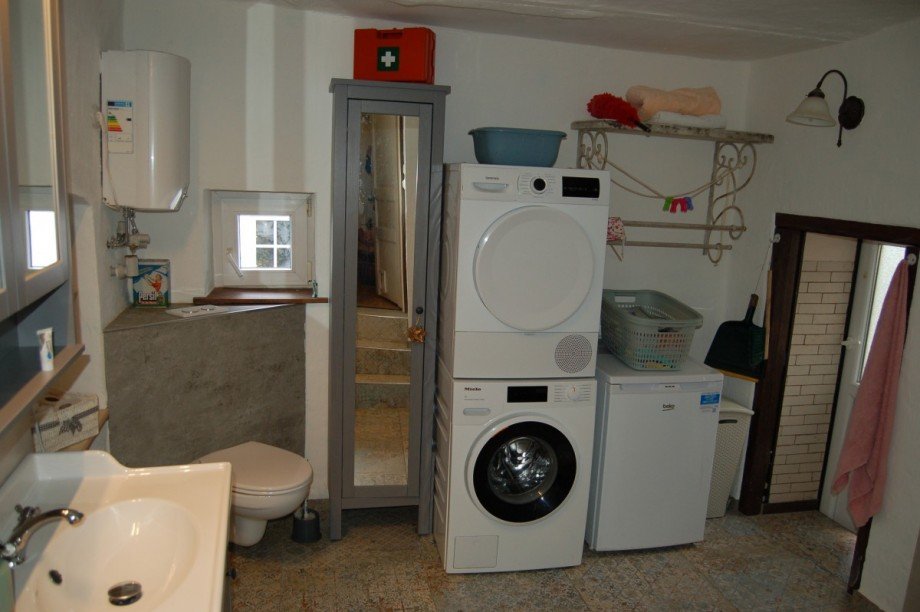 ..UND WASCHMASCHINENSTELLPLATZ Einfamilienhaus M�llenbach