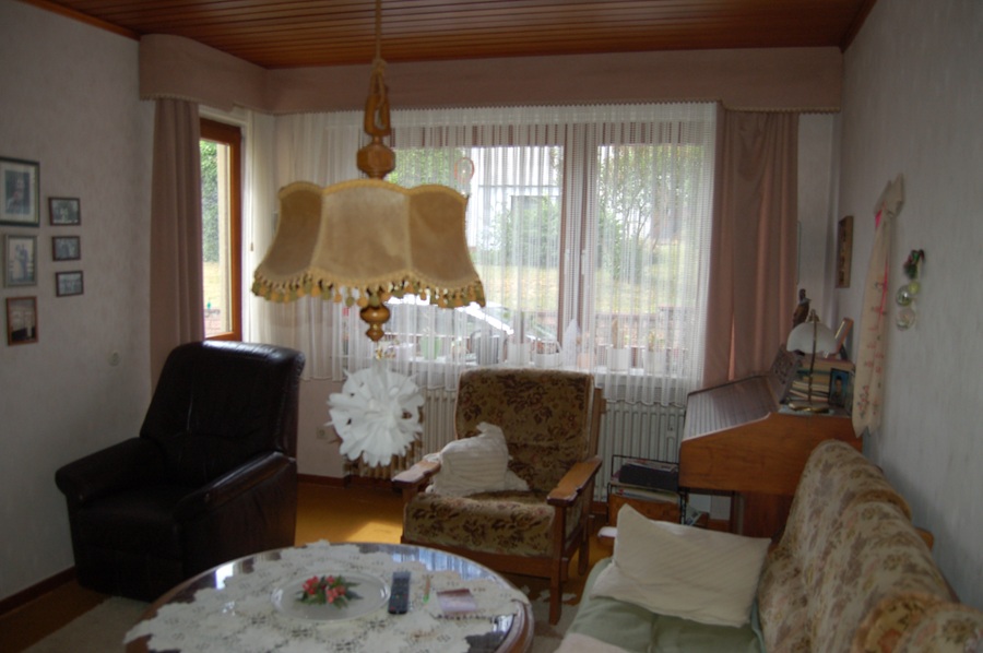 ..WOHNZIMMER Einfamilienhaus Leienkaul
