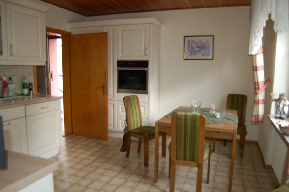 ..K�CHE Einfamilienhaus M�llenbach
