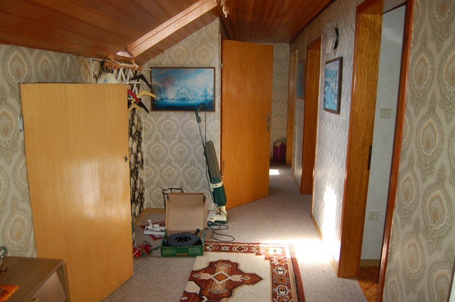 ..FLUR IM DACHGESCHOSS Einfamilienhaus Kaisersesch