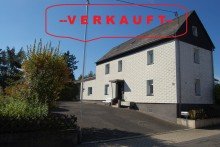 ...V E R K A U F T --V E R K A U F T-- WOHNEN IN D�RFLICHER RANDLAGE - BEZUGSF�HIGES WOHNHAUS MIT INNENHOF & GARTEN 