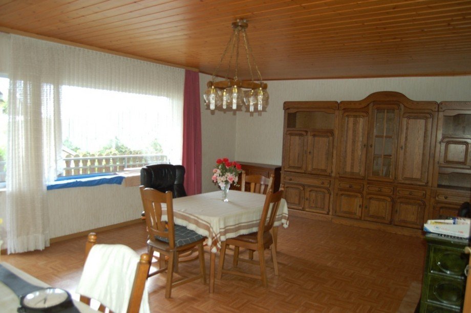 ..WOHNZIMMER MIT.. Einfamilienhaus Masburg