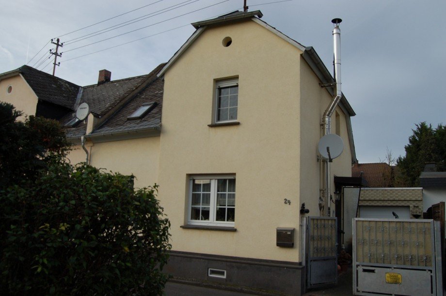 ..IN ZENTRALER STADTLAGE Einfamilienhaus Polch