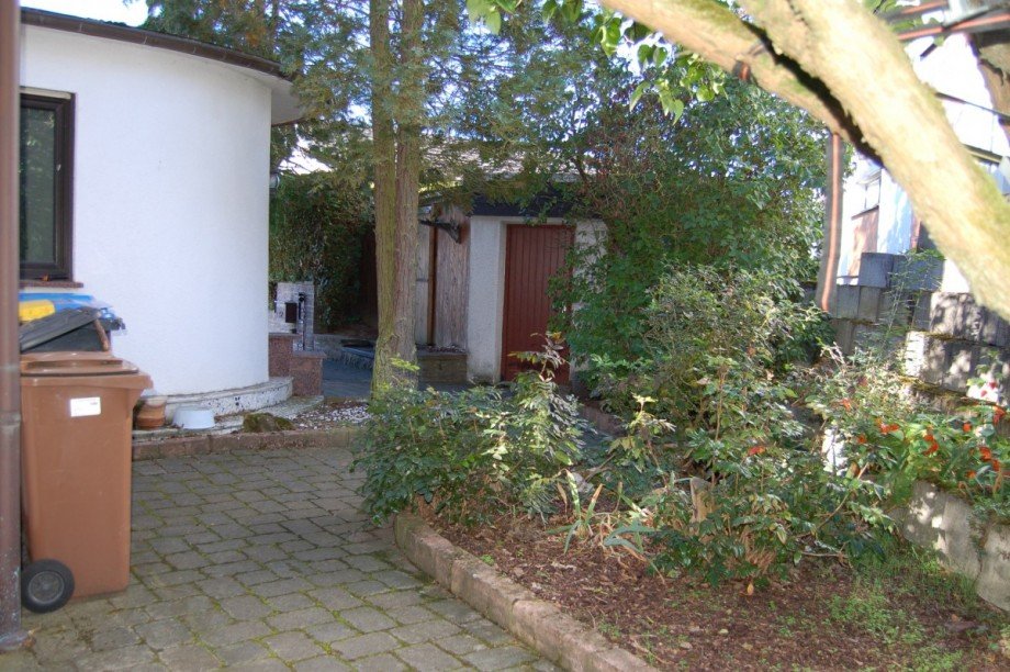 ..ABSTELLRAUM Einfamilienhaus Gamlen
