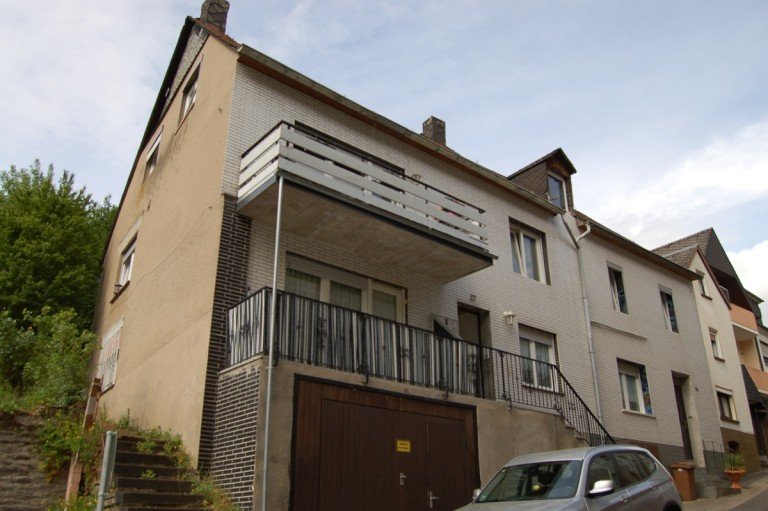 ATTRAKTIVE.. Klotten Mehrfamilienhaus ATTRAKTIVE INVESTITIONSM�GLICHKEIT F�R KAPITALANLEGER