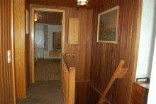 ..FLUR IM OG. --V E R K A U F T-- WOHNEN IN D�RFLICHER RANDLAGE - BEZUGSF�HIGES WOHNHAUS MIT INNENHOF & GARTEN 