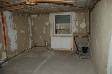 ..KELLERRAUM --V E R K A U F T--  AN DER WILDEN ENDERT - BUNGALOW IN NATURLAGE - NAHE DER MOSELSTADT COCHEM 