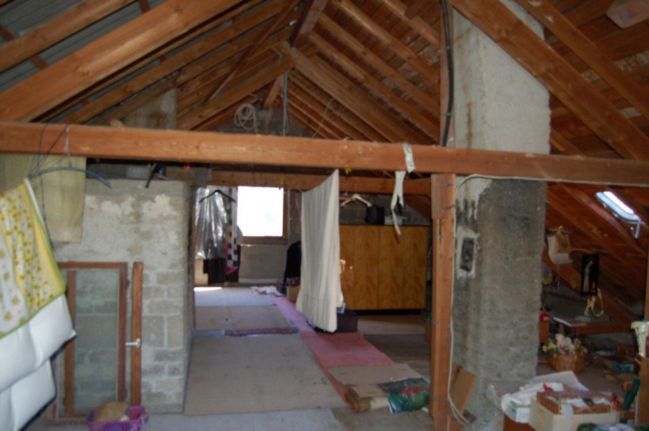 ..DACHBODEN Einfamilienhaus Kalenborn