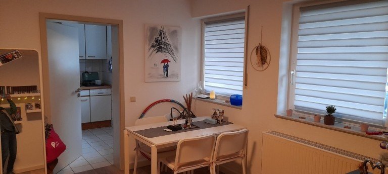 ..GEM�TLICH WOHNEN.. KAISERSESCH Erdgeschosswohnung GEM�TLICHE ERDGESCHOSSWOHNUNG - MIT EINBAUK�CHE - IN ZENTRALER STADTLAGE