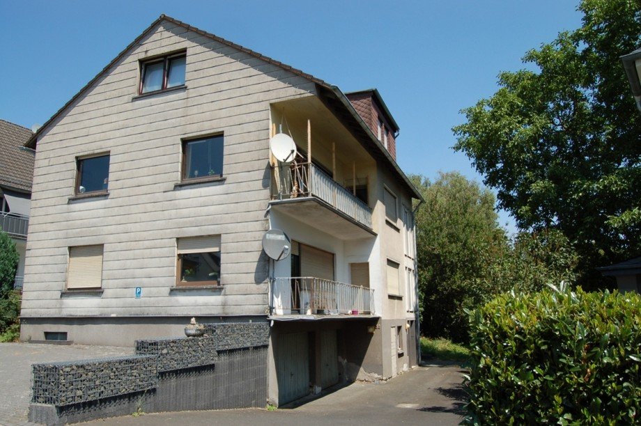 ..IN ZENTRALER.. Mehrfamilienhaus Kaisersesch
