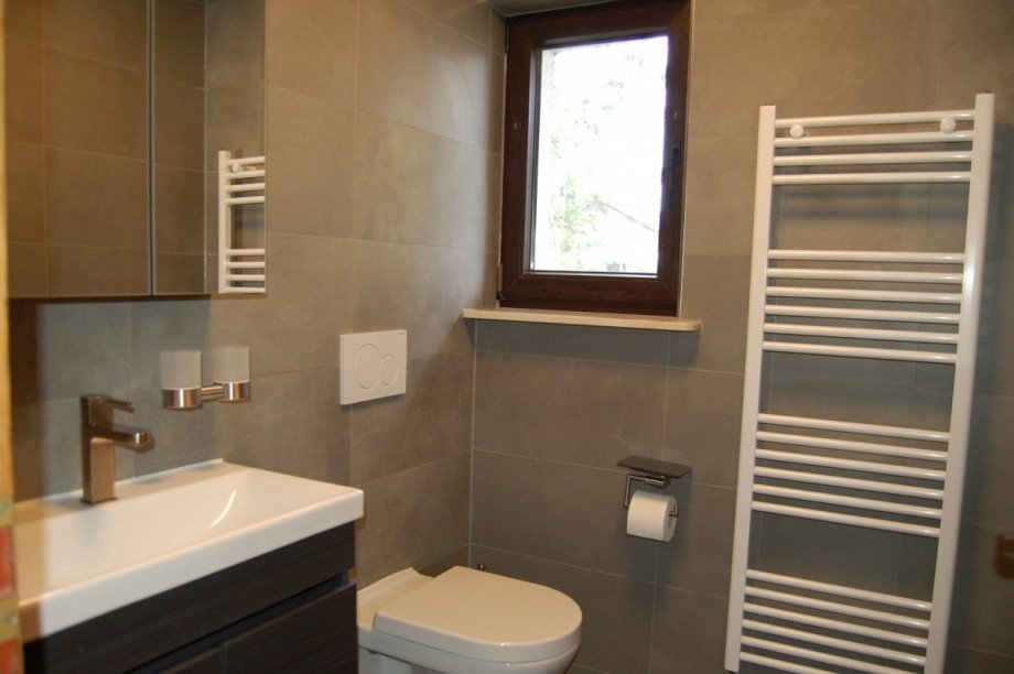 ..SEPARATES WC Einfamilienhaus Gamlen